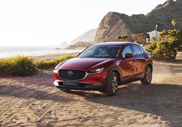 Mazda CX-30 подвел багажник